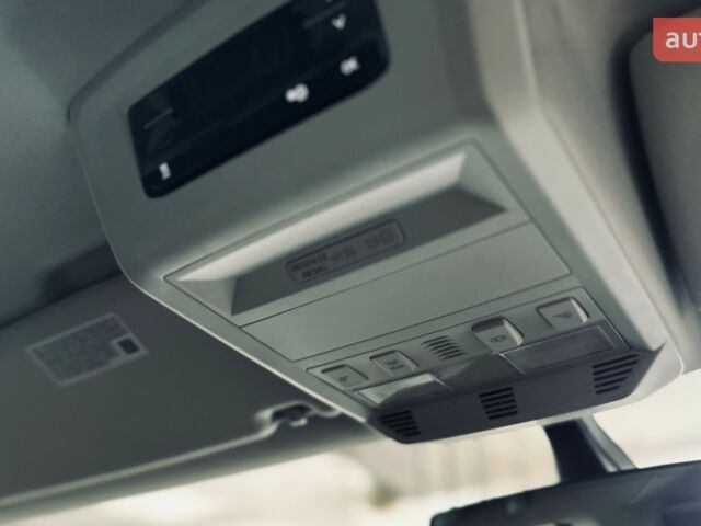 Фольксваген Мультиван 2024 года купить новое авто Фольксваген Мультиван 2024 года от официального дилера Автодім Атлант на Вацлава Гавела Фольксваген фото