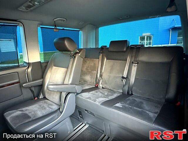 Фольксваген Мультиван, объемом двигателя 2 л и пробегом 250 тыс. км за 21500 $, фото 9 на Automoto.ua