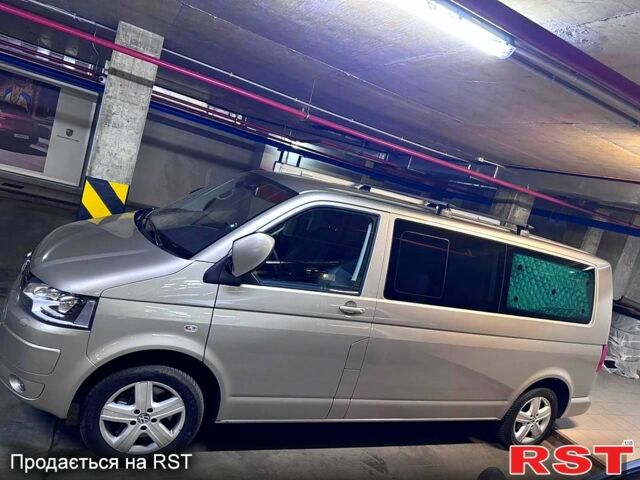 Фольксваген Мультиван, объемом двигателя 2 л и пробегом 100 тыс. км за 35500 $, фото 9 на Automoto.ua