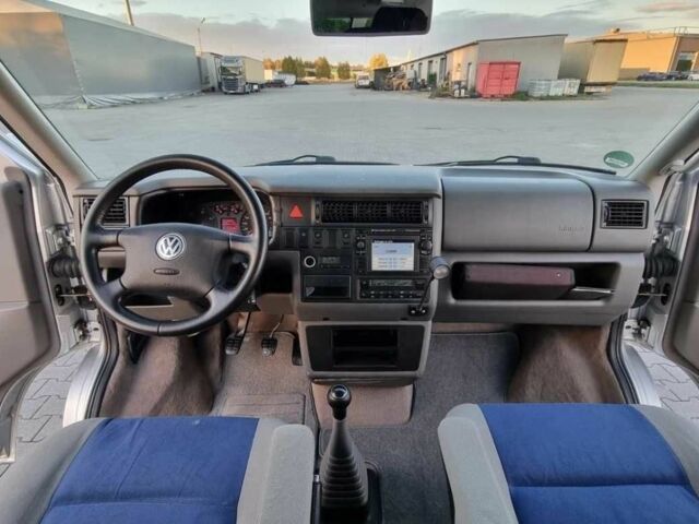 Фольксваген Мультиван 2002 в Тернополе на Automoto.ua Серый Фольксваген Мультиван, объемом двигателя 2.5 л и пробегом 229 тыс. км за 2200 $, фото 8 на Automoto.ua