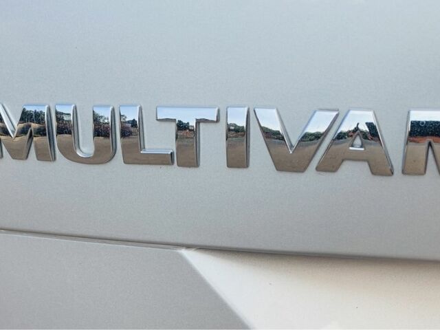 Серый Фольксваген Мультиван, объемом двигателя 2 л и пробегом 164 тыс. км за 32900 $, фото 7 на Automoto.ua