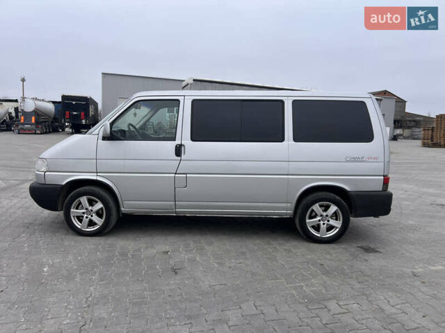 Сірий Фольксваген Мультиван, об'ємом двигуна 2.5 л та пробігом 498 тис. км за 9100 $, фото 1 на Automoto.ua