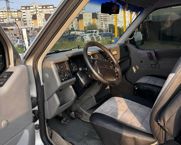 Сірий Фольксваген Мультиван, об'ємом двигуна 2.46 л та пробігом 470 тис. км за 6900 $, фото 7 на Automoto.ua
