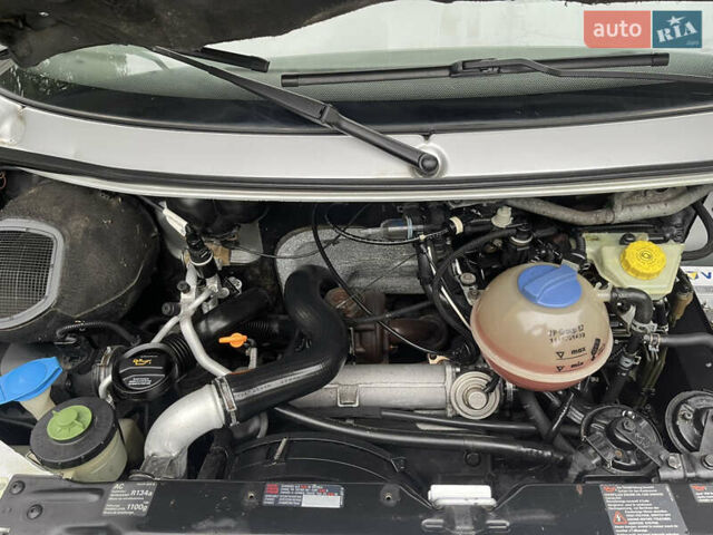 Фольксваген Мультиван 2003 в Радивилове на Automoto.ua Серый Фольксваген Мультиван, объемом двигателя 2.5 л и пробегом 420 тыс. км за 10800 $, фото 42 на Automoto.ua
