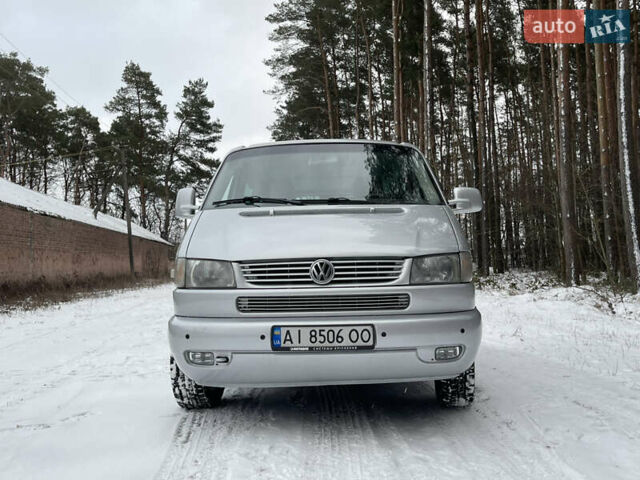 Сірий Фольксваген Мультиван, об'ємом двигуна 2.5 л та пробігом 420 тис. км за 9850 $, фото 3 на Automoto.ua