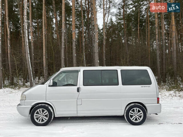 Сірий Фольксваген Мультиван, об'ємом двигуна 2.5 л та пробігом 420 тис. км за 9850 $, фото 54 на Automoto.ua