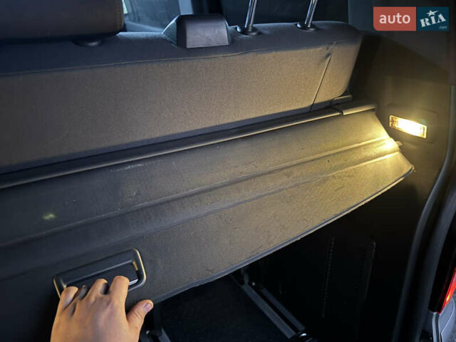 Сірий Фольксваген Мультиван, об'ємом двигуна 2.5 л та пробігом 290 тис. км за 8950 $, фото 42 на Automoto.ua