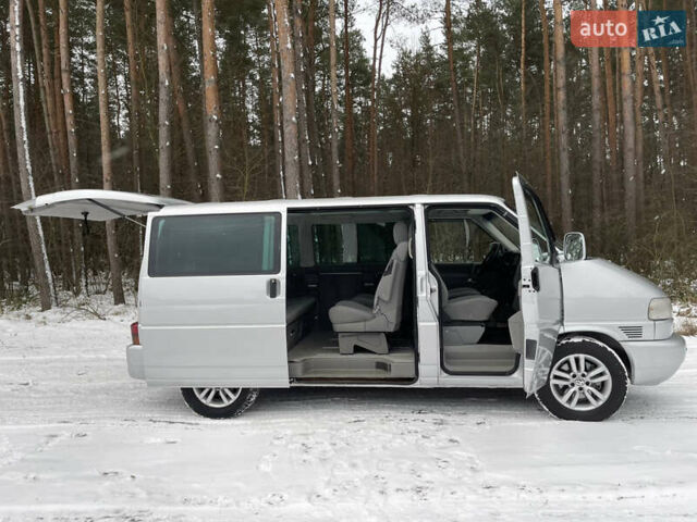 Сірий Фольксваген Мультиван, об'ємом двигуна 2.5 л та пробігом 420 тис. км за 9850 $, фото 8 на Automoto.ua
