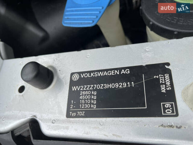 Сірий Фольксваген Мультиван, об'ємом двигуна 2.5 л та пробігом 420 тис. км за 9850 $, фото 34 на Automoto.ua