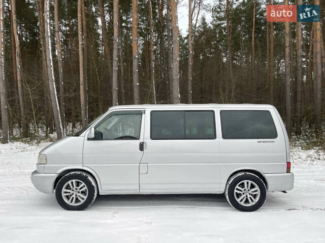 Сірий Фольксваген Мультиван, об'ємом двигуна 2.5 л та пробігом 420 тис. км за 9850 $, фото 56 на Automoto.ua