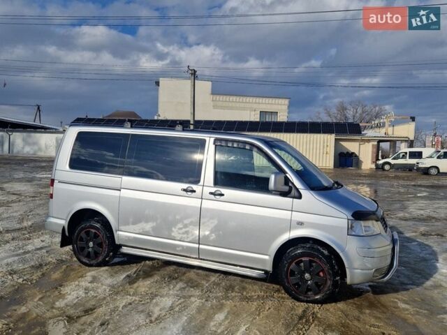 Серый Фольксваген Мультиван, объемом двигателя 2.46 л и пробегом 220 тыс. км за 8700 $, фото 33 на Automoto.ua