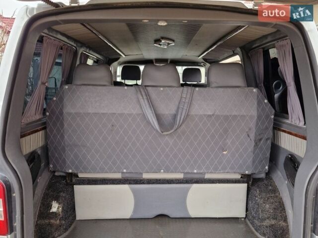 Серый Фольксваген Мультиван, объемом двигателя 2.46 л и пробегом 220 тыс. км за 8700 $, фото 29 на Automoto.ua