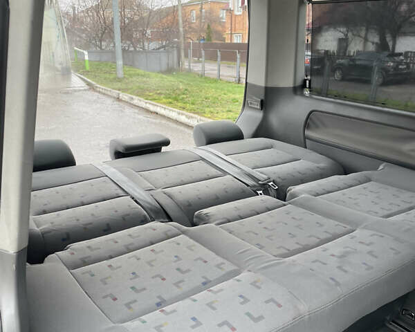 Серый Фольксваген Мультиван, объемом двигателя 1.98 л и пробегом 116 тыс. км за 14000 $, фото 46 на Automoto.ua