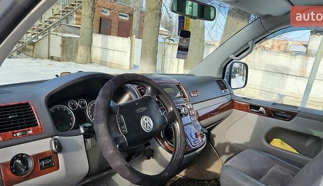Сірий Фольксваген Мультиван, об'ємом двигуна 3.19 л та пробігом 320 тис. км за 13900 $, фото 11 на Automoto.ua