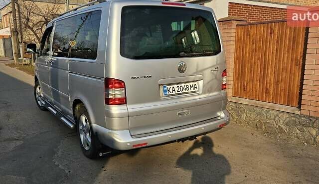 Сірий Фольксваген Мультиван, об'ємом двигуна 3.19 л та пробігом 320 тис. км за 13900 $, фото 8 на Automoto.ua