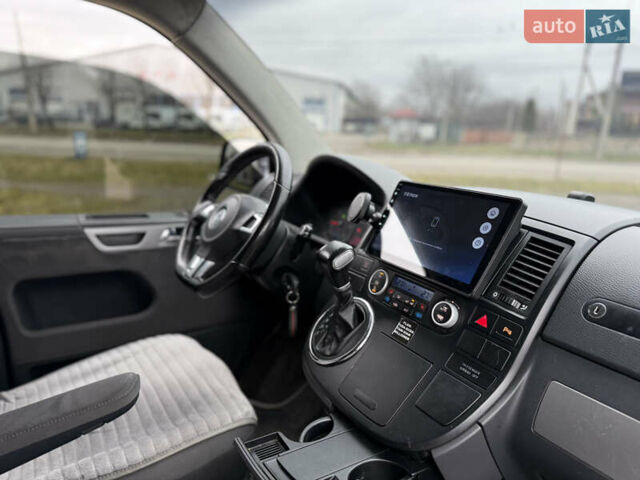 Серый Фольксваген Мультиван, объемом двигателя 2.5 л и пробегом 322 тыс. км за 14350 $, фото 8 на Automoto.ua