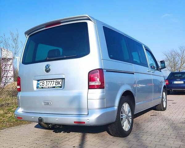 Сірий Фольксваген Мультиван, об'ємом двигуна 2.5 л та пробігом 170 тис. км за 16000 $, фото 18 на Automoto.ua