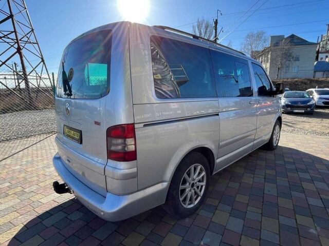 Сірий Фольксваген Мультиван, об'ємом двигуна 2.5 л та пробігом 335 тис. км за 10300 $, фото 6 на Automoto.ua