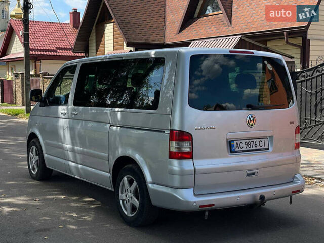 Сірий Фольксваген Мультиван, об'ємом двигуна 2.5 л та пробігом 390 тис. км за 14000 $, фото 14 на Automoto.ua
