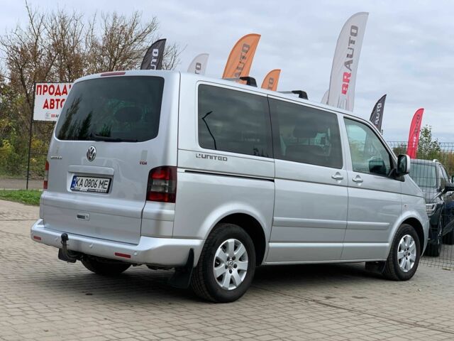 Серый Фольксваген Мультиван, объемом двигателя 2.5 л и пробегом 352 тыс. км за 14455 $, фото 4 на Automoto.ua