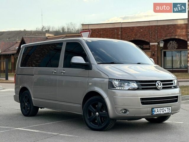 Сірий Фольксваген Мультиван, об'ємом двигуна 1.97 л та пробігом 310 тис. км за 21900 $, фото 2 на Automoto.ua