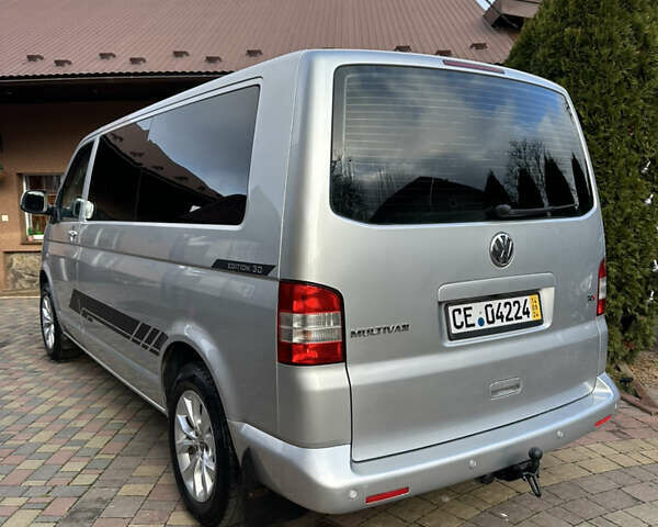 Серый Фольксваген Мультиван, объемом двигателя 1.97 л и пробегом 300 тыс. км за 14400 $, фото 8 на Automoto.ua