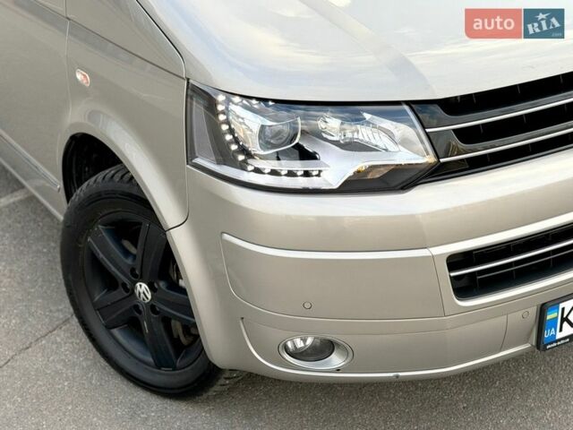 Сірий Фольксваген Мультиван, об'ємом двигуна 1.97 л та пробігом 310 тис. км за 21900 $, фото 4 на Automoto.ua