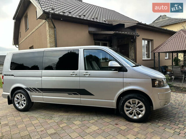 Серый Фольксваген Мультиван, объемом двигателя 1.97 л и пробегом 300 тыс. км за 14400 $, фото 4 на Automoto.ua