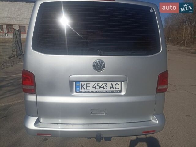 Серый Фольксваген Мультиван, объемом двигателя 1.98 л и пробегом 358 тыс. км за 19900 $, фото 4 на Automoto.ua