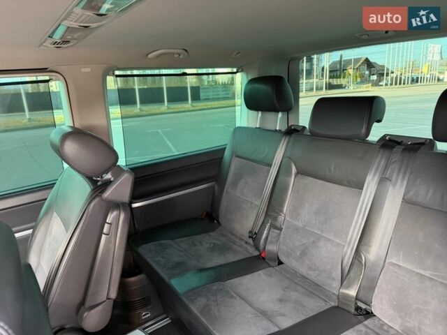 Сірий Фольксваген Мультиван, об'ємом двигуна 1.97 л та пробігом 310 тис. км за 21900 $, фото 52 на Automoto.ua