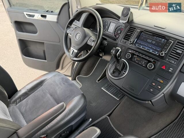Сірий Фольксваген Мультиван, об'ємом двигуна 1.97 л та пробігом 310 тис. км за 21900 $, фото 42 на Automoto.ua