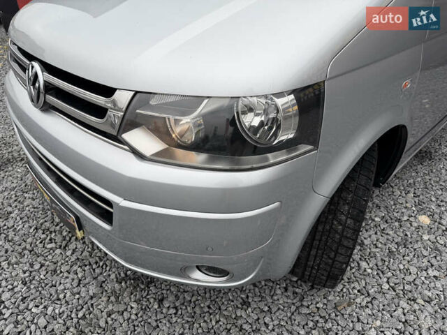 Серый Фольксваген Мультиван, объемом двигателя 1.97 л и пробегом 199 тыс. км за 21700 $, фото 7 на Automoto.ua