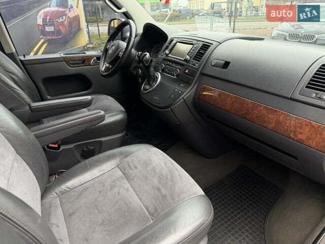 Серый Фольксваген Мультиван, объемом двигателя 1.97 л и пробегом 199 тыс. км за 21700 $, фото 33 на Automoto.ua