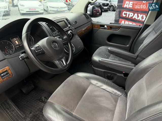 Серый Фольксваген Мультиван, объемом двигателя 1.97 л и пробегом 199 тыс. км за 21700 $, фото 16 на Automoto.ua