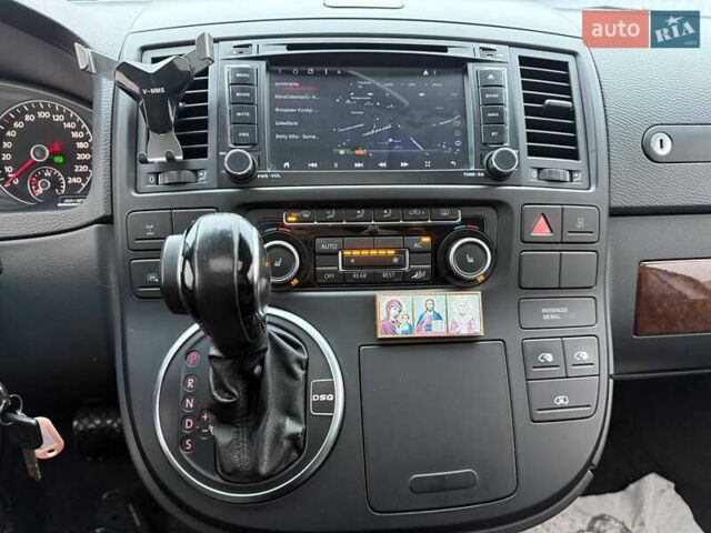 Сірий Фольксваген Мультиван, об'ємом двигуна 1.97 л та пробігом 358 тис. км за 22990 $, фото 24 на Automoto.ua