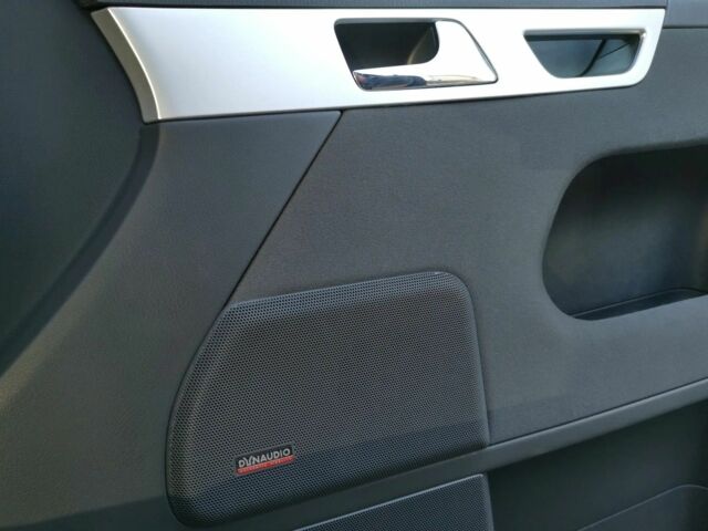 Сірий Фольксваген Мультиван, об'ємом двигуна 2 л та пробігом 212 тис. км за 8200 $, фото 16 на Automoto.ua