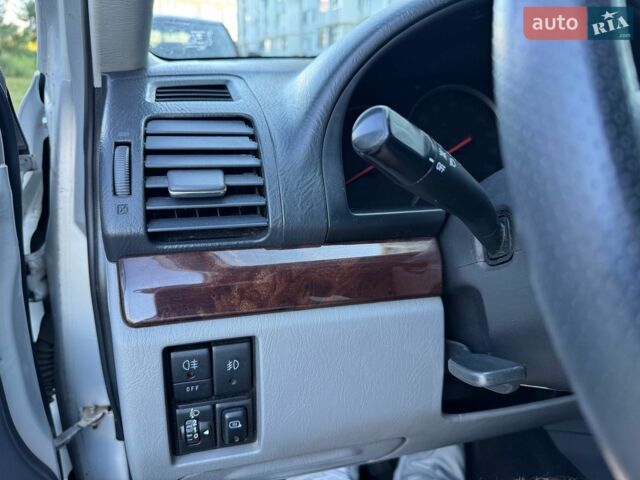 Серый Фольксваген Мультиван, объемом двигателя 2 л и пробегом 280 тыс. км за 23950 $, фото 51 на Automoto.ua