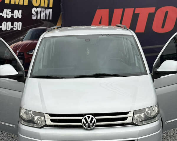 Серый Фольксваген Мультиван, объемом двигателя 1.98 л и пробегом 198 тыс. км за 22000 $, фото 44 на Automoto.ua