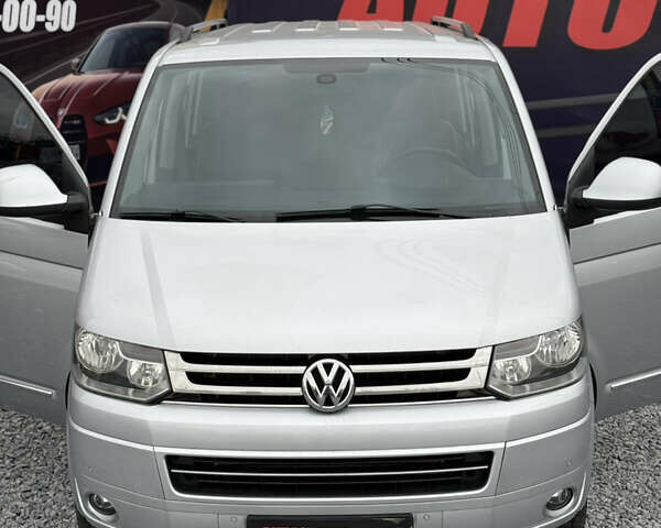 Серый Фольксваген Мультиван, объемом двигателя 1.98 л и пробегом 198 тыс. км за 22000 $, фото 45 на Automoto.ua