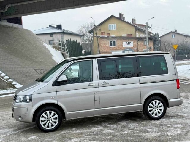 Серый Фольксваген Мультиван, объемом двигателя 2 л и пробегом 154 тыс. км за 9200 $, фото 2 на Automoto.ua