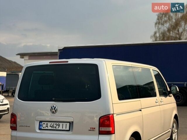 Сірий Фольксваген Мультиван, об'ємом двигуна 1.98 л та пробігом 280 тис. км за 17700 $, фото 1 на Automoto.ua