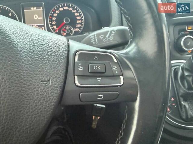 Сірий Фольксваген Мультиван, об'ємом двигуна 1.97 л та пробігом 358 тис. км за 22990 $, фото 22 на Automoto.ua