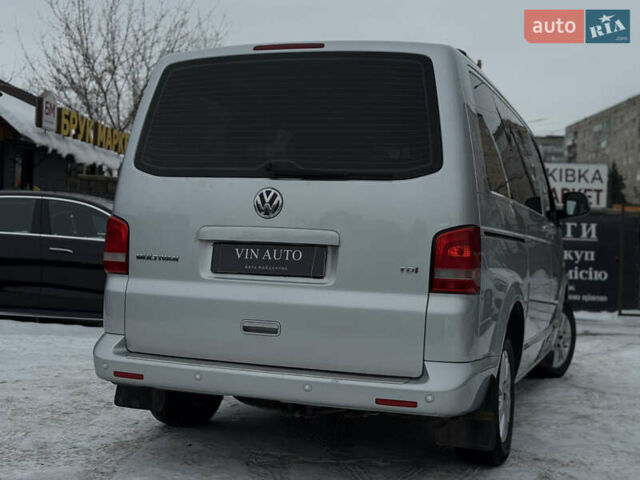 Серый Фольксваген Мультиван, объемом двигателя 1.97 л и пробегом 239 тыс. км за 24500 $, фото 21 на Automoto.ua