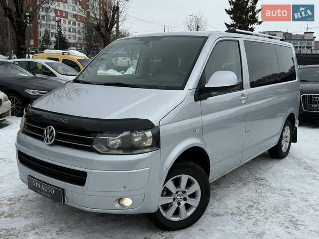 Серый Фольксваген Мультиван, объемом двигателя 1.97 л и пробегом 239 тыс. км за 24500 $, фото 7 на Automoto.ua