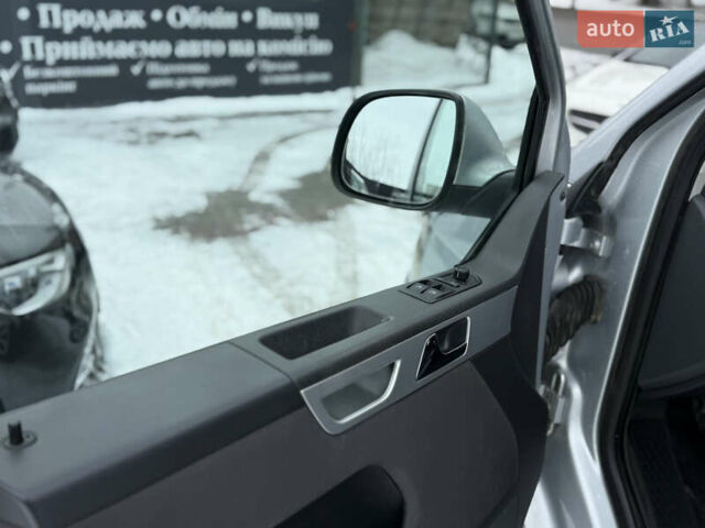 Серый Фольксваген Мультиван, объемом двигателя 1.97 л и пробегом 239 тыс. км за 24500 $, фото 44 на Automoto.ua