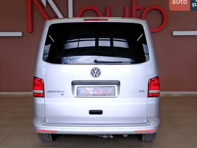 Сірий Фольксваген Мультиван, об'ємом двигуна 1.97 л та пробігом 220 тис. км за 20900 $, фото 12 на Automoto.ua