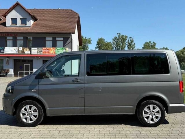 Серый Фольксваген Мультиван, объемом двигателя 2 л и пробегом 199 тыс. км за 8650 $, фото 7 на Automoto.ua