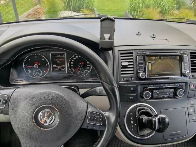Сірий Фольксваген Мультиван, об'ємом двигуна 2 л та пробігом 222 тис. км за 8400 $, фото 6 на Automoto.ua