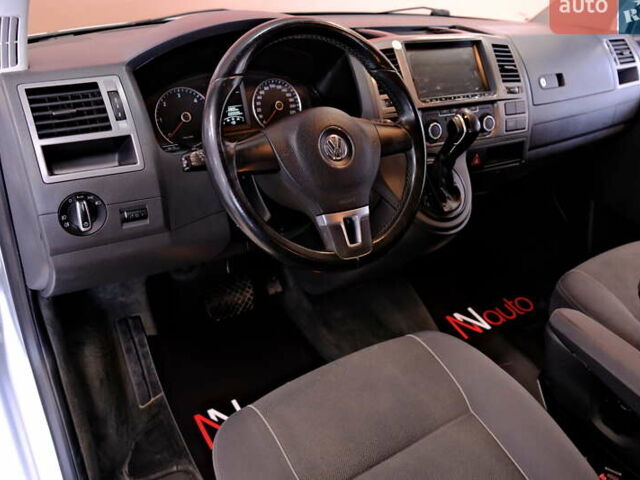 Сірий Фольксваген Мультиван, об'ємом двигуна 1.97 л та пробігом 220 тис. км за 20900 $, фото 23 на Automoto.ua