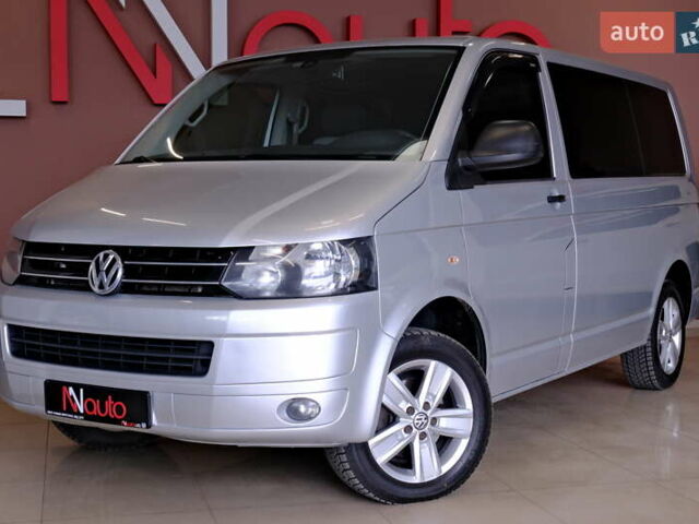 Сірий Фольксваген Мультиван, об'ємом двигуна 1.97 л та пробігом 220 тис. км за 20900 $, фото 9 на Automoto.ua